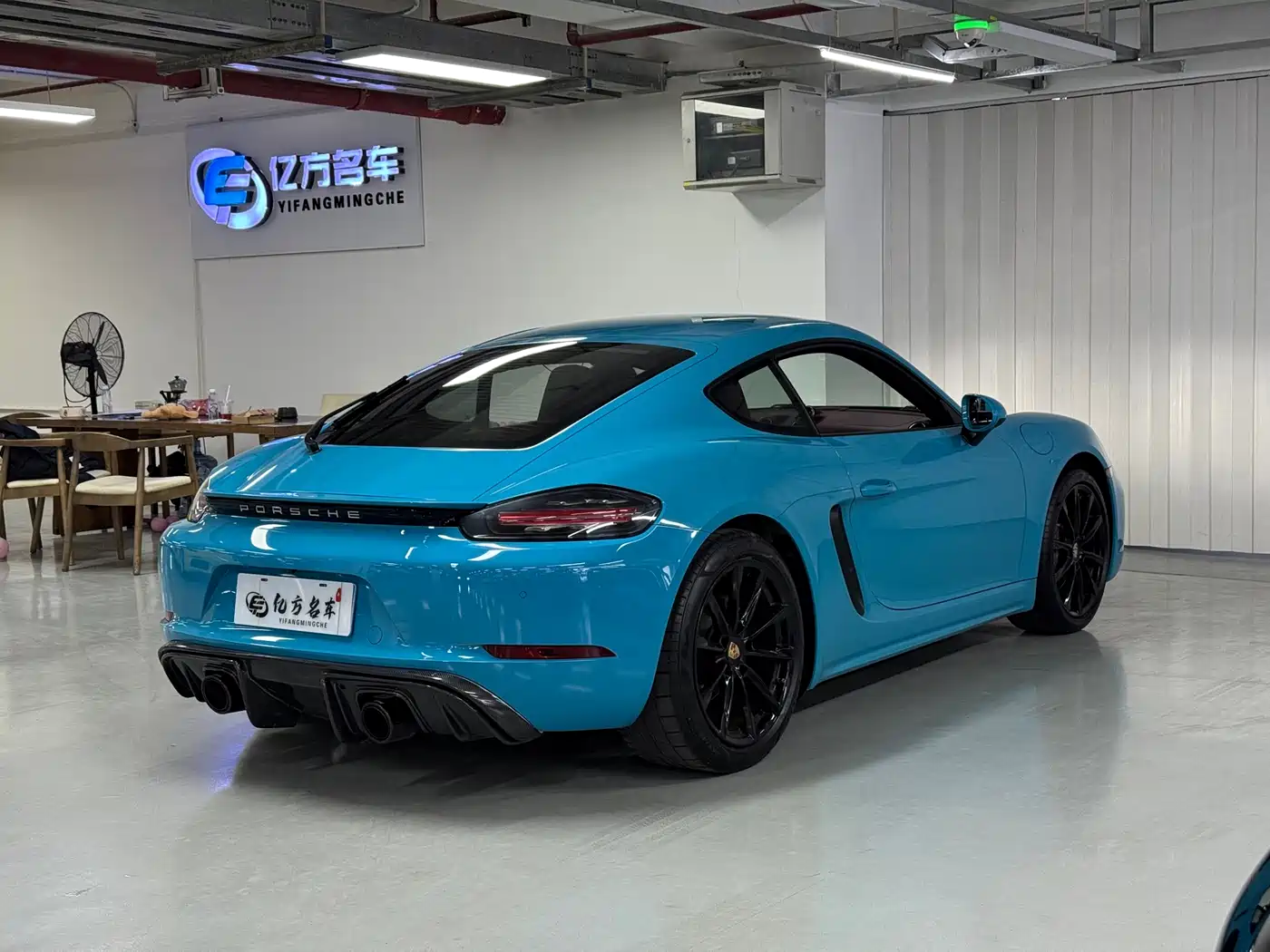 Porsche 718 2018 Cayman 2.0T фото 10