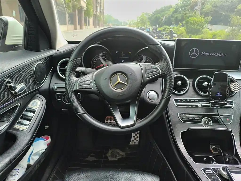 Mercedes-Benz C-Class 2015 Facelift C 180 L Sport фото 3