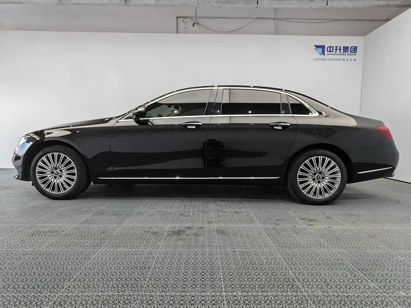 Mercedes-Benz E-Class 2020 Facelift E 300 L Fashion фото 7