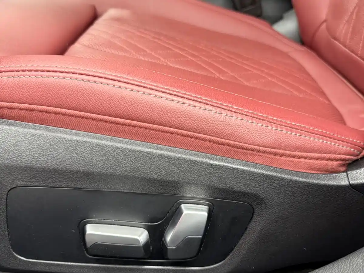 BMW 3 Series 2023 320Li M Sport Package фото 15