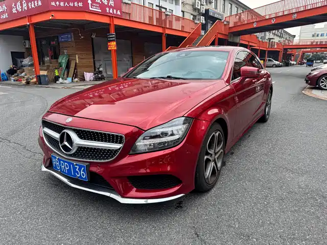 MERCEDES-BENZ CLS
