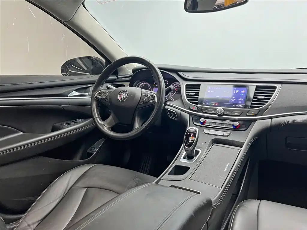 Buick LaCrosse 2022 652T Luxury фото 22