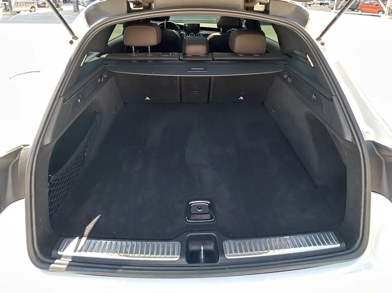 Mercedes-Benz GLC 2016 GLC 300 4MATIC Luxury фото 17