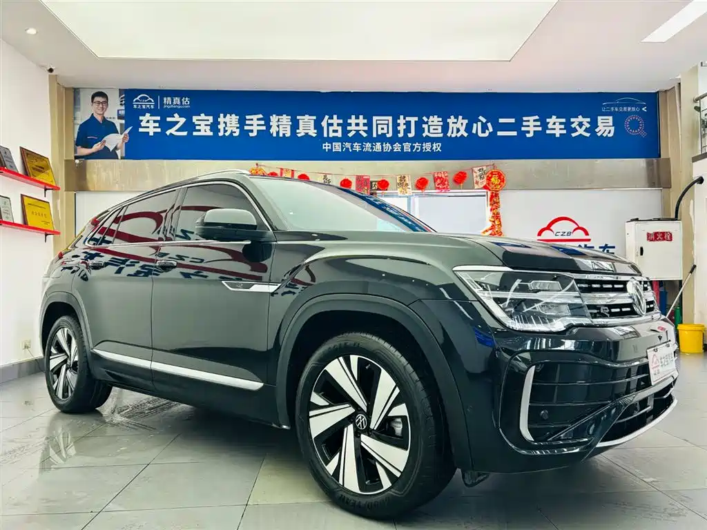 Volkswagen Teramont 2024 Teramont X 380TSI 4WD Premium Luxury Edition фото 3