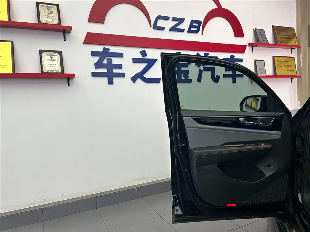 Volkswagen Teramont 2024 Teramont X 380TSI 4WD Premium Luxury Edition фото 21