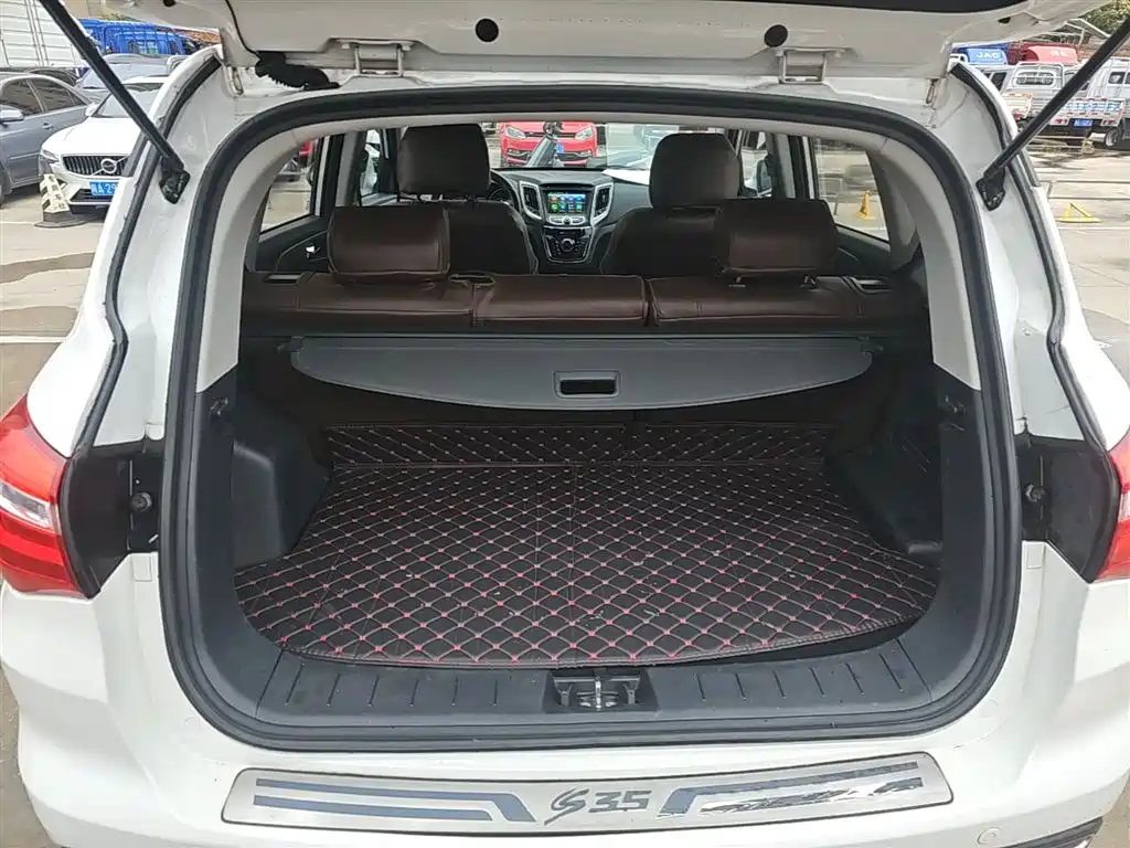 Changan CS35 2018 2017 1.6L Manual Luxury