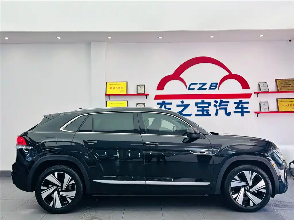 Volkswagen Teramont 2024 Teramont X 380TSI 4WD Premium Luxury Edition фото 8