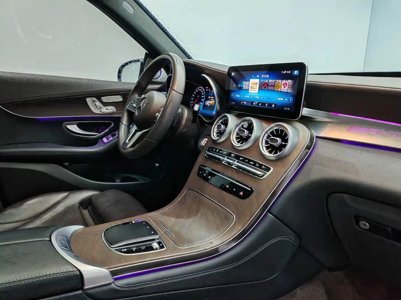 Mercedes-Benz GLC 2021 GLC 260 L 4MATIC Luxury фото 15