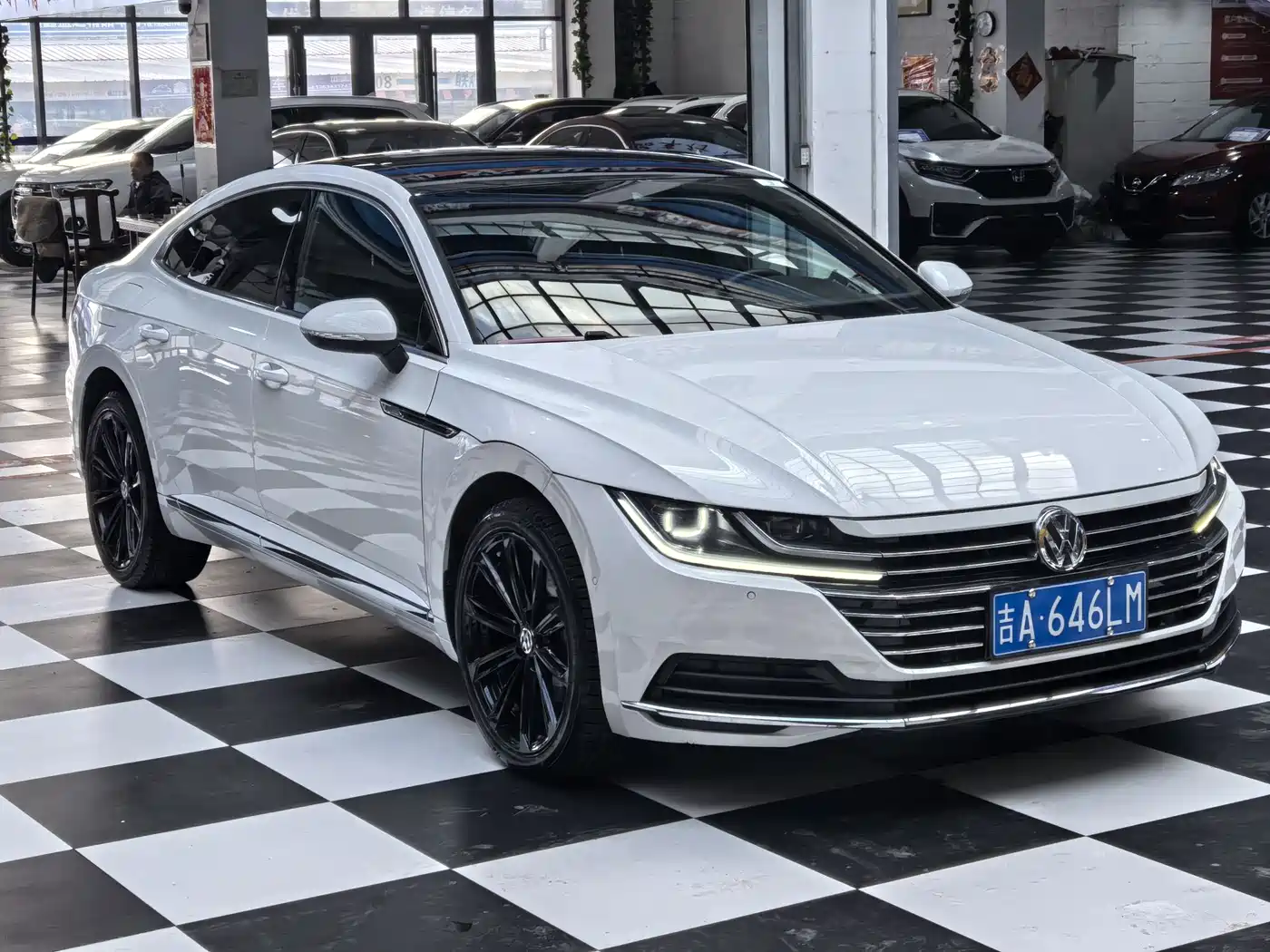 Volkswagen FAW-Volkswagen CC 2020 330TSI Glamour Version China VI фото 3