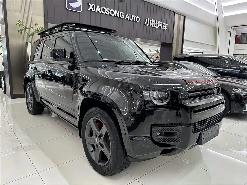 Land Rover Defender 2024 110 3.0T P400 X-DYNAMIC HSE фото 3