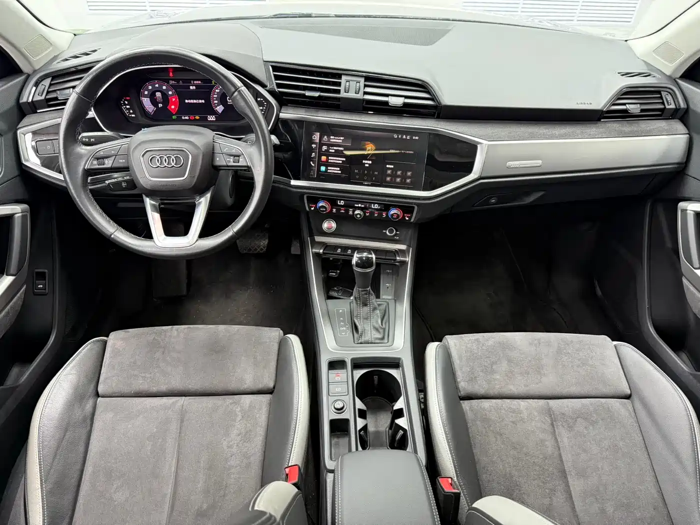 Audi Q3 2023 35 TFSI Progressive Dynamic (1.4T) фото 10