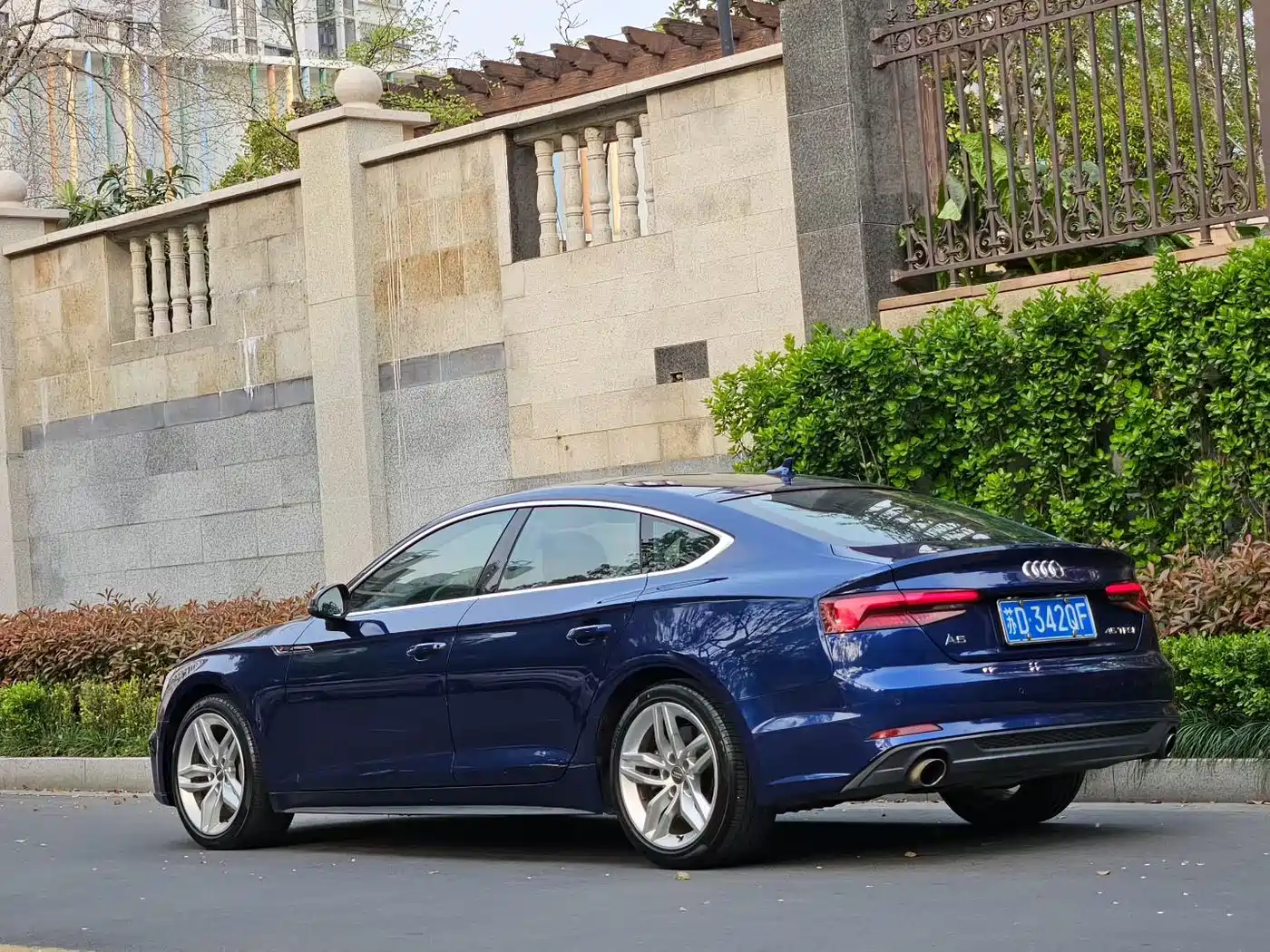 Audi A5 (Import) 2017 Sportback 40 TFSI Fashion фото 2