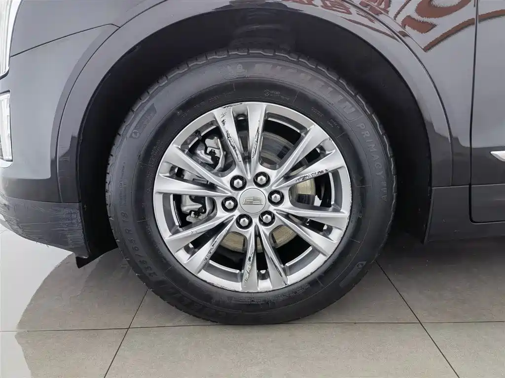 Cadillac XT5 2022 2.0T 2WD Luxury фото 17