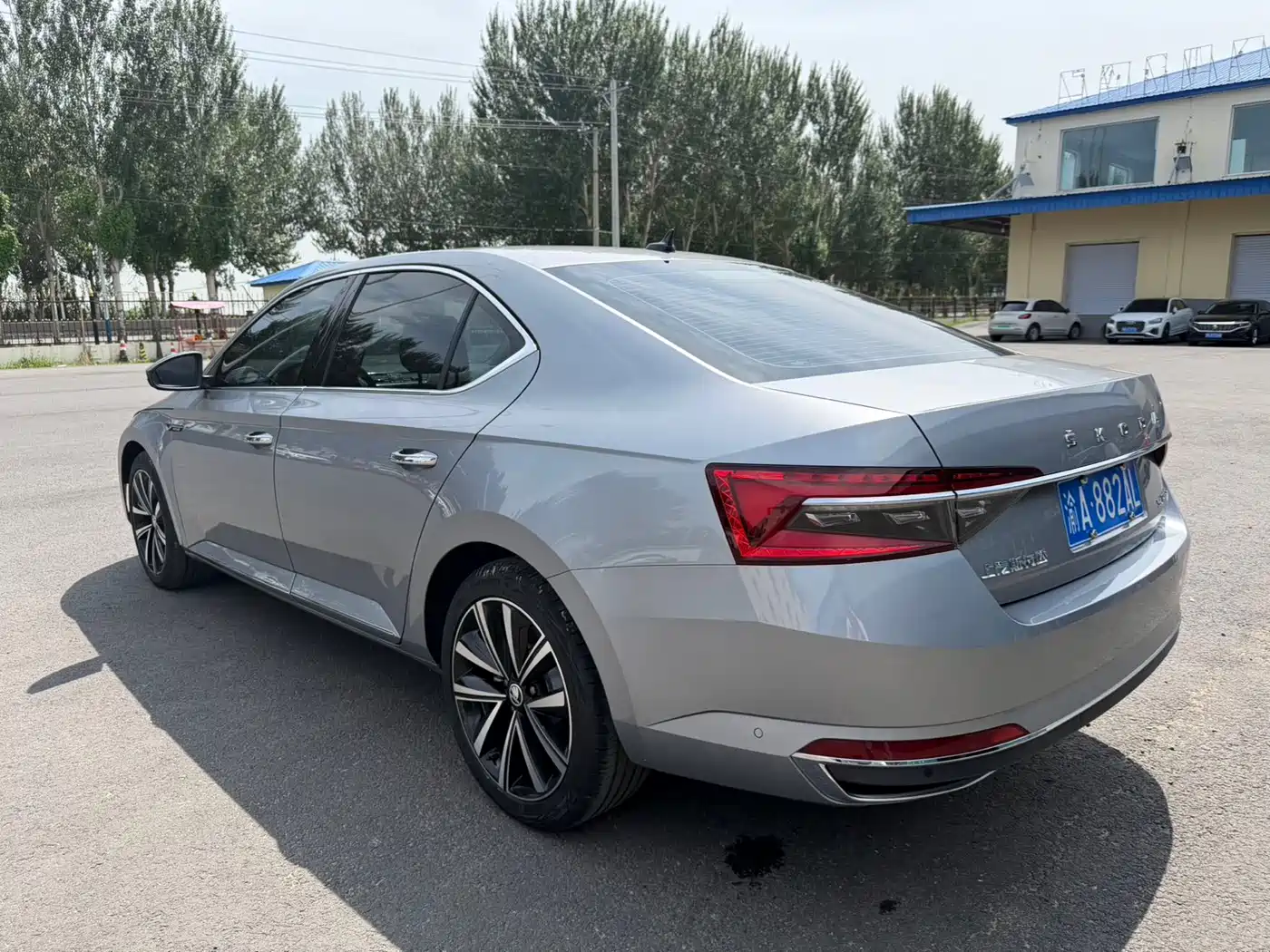Škoda Superb 2025 Model TSI280 DSG Premium Edition 5