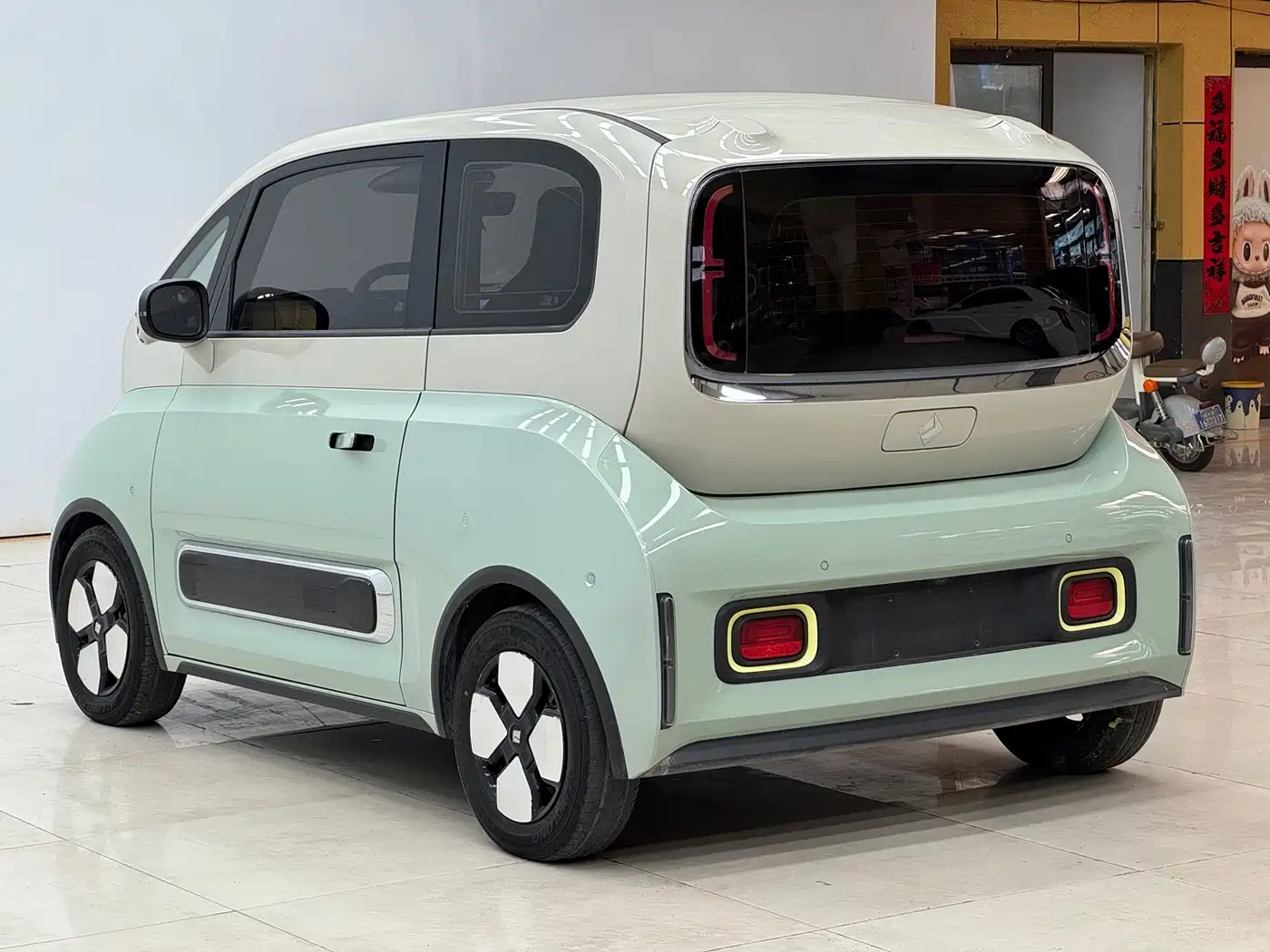 Baojun KiWi EV 2023 2023 DJI Edition LFP
