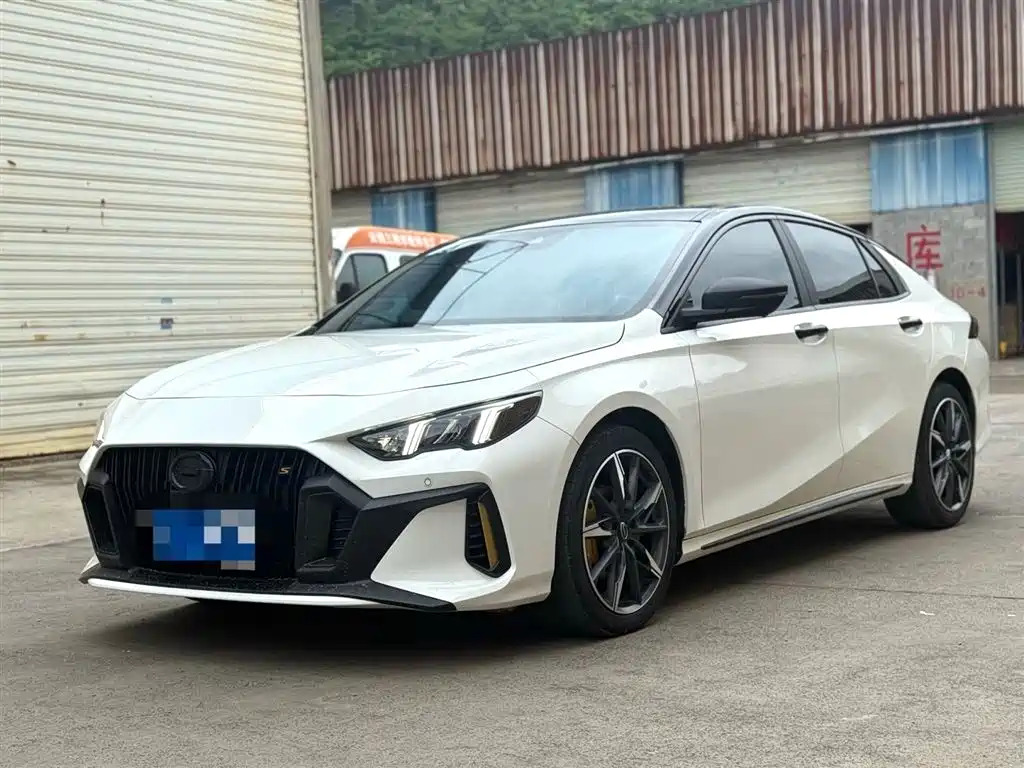 GAC Trumpchi Trumpchi Emkoo 2023 270T DCT J16 Edition