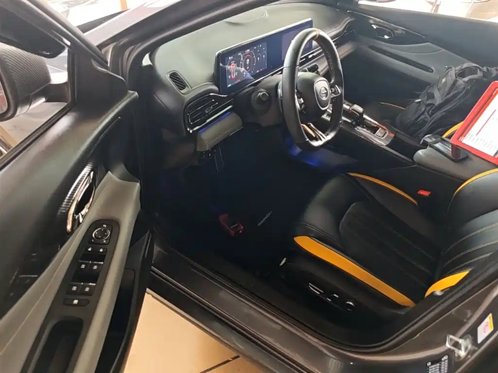 GAC Trumpchi Trumpchi Emkoo 2021 270T DCT J16 Edition фото 16