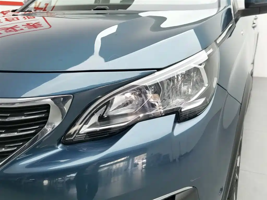 Peugeot 5008 2017 380THP 7-seat Luxury Edition фото 7