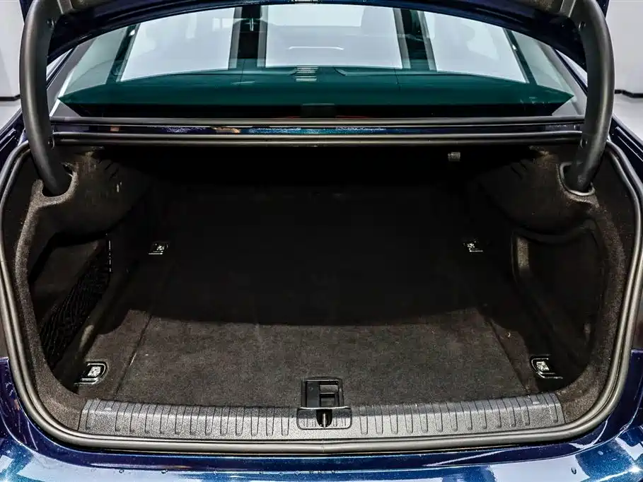 Audi A7L 2024 45TFSI S-line Dream Edition Crystal Package фото 6