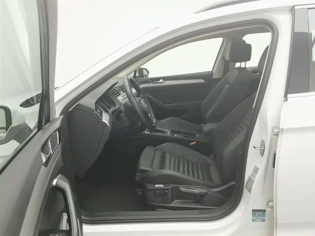 Volkswagen Weilan 2018 380TSI 2WD Comfort Edition фото 10