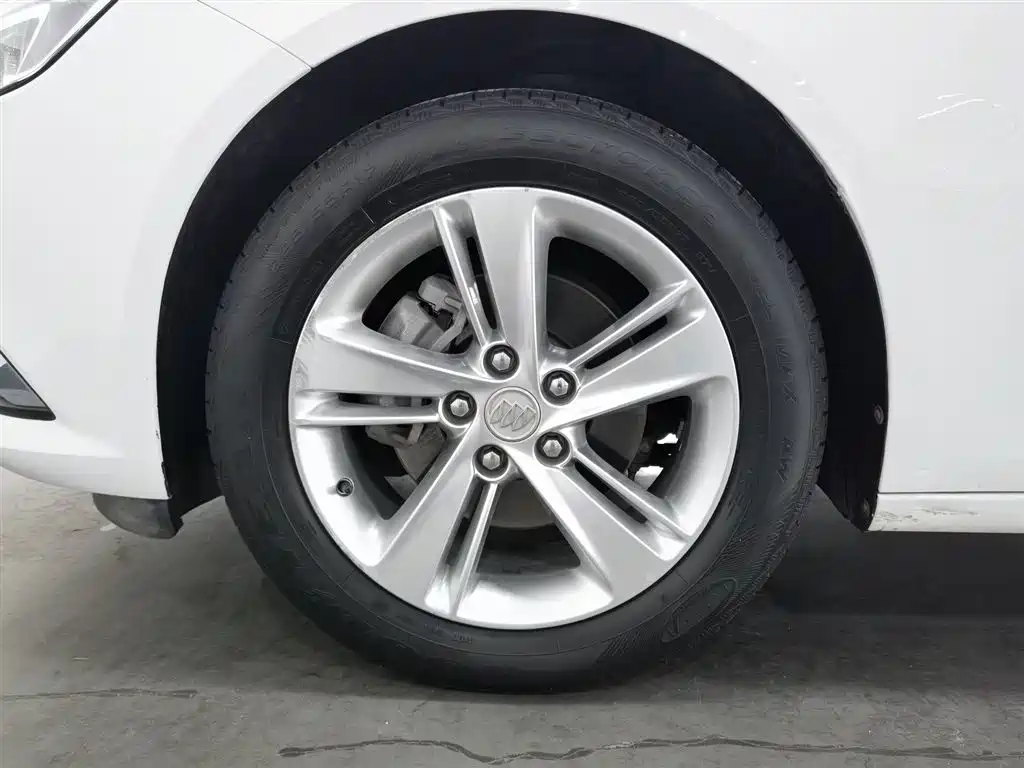 Buick Regal 2019 Model 20T Elite Type China V фото 17