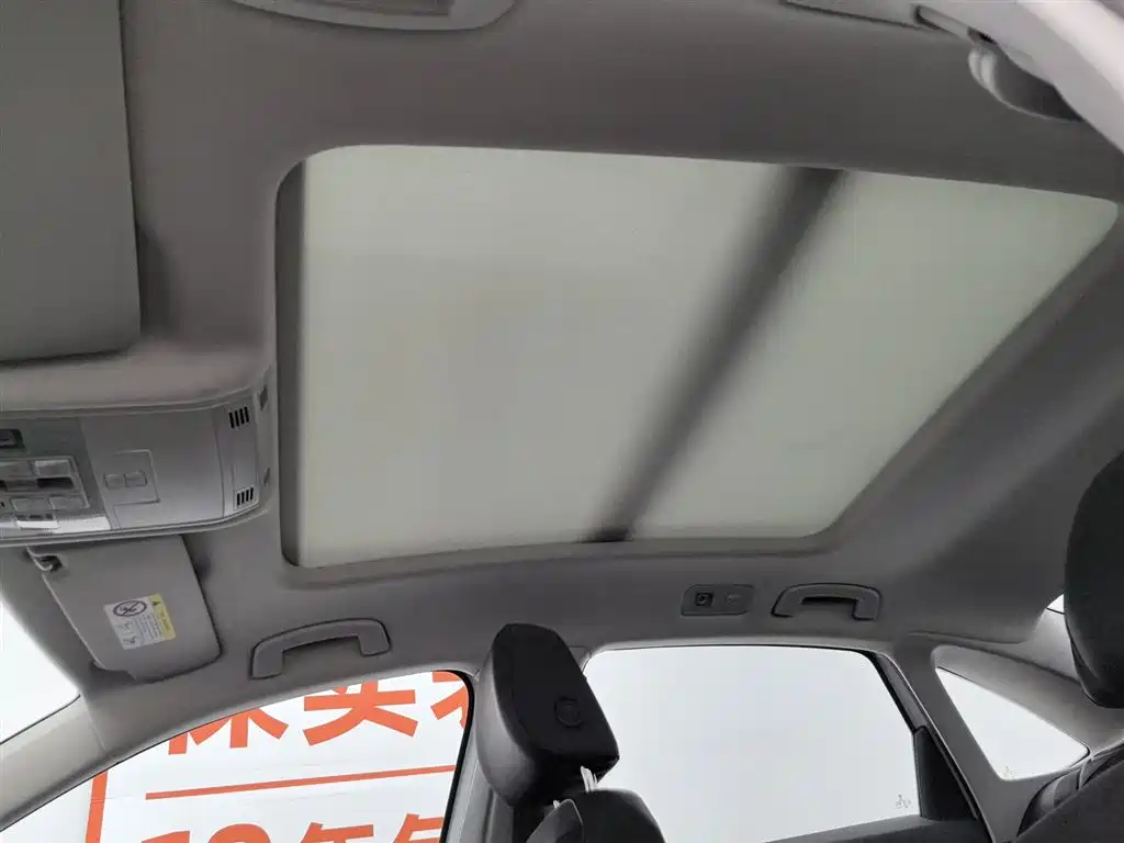 Volkswagen Sagitar 2021 280TSI DSG Luxury Smart Connect фото 14