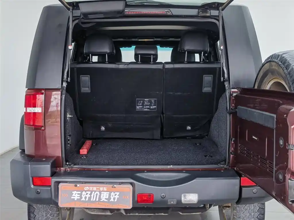 BAIC ORV Beijing Offroad BJ40 2016 Model 40L 2.0T Manual 4WD Premium фото 16