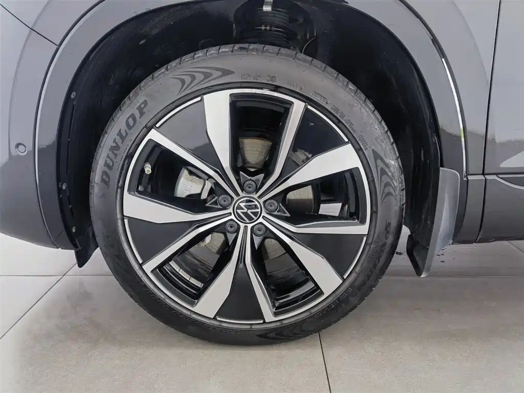 Volkswagen Tayron 2023 Facelift 380TSI 4WD R-Line Pro Smart Edition фото 17