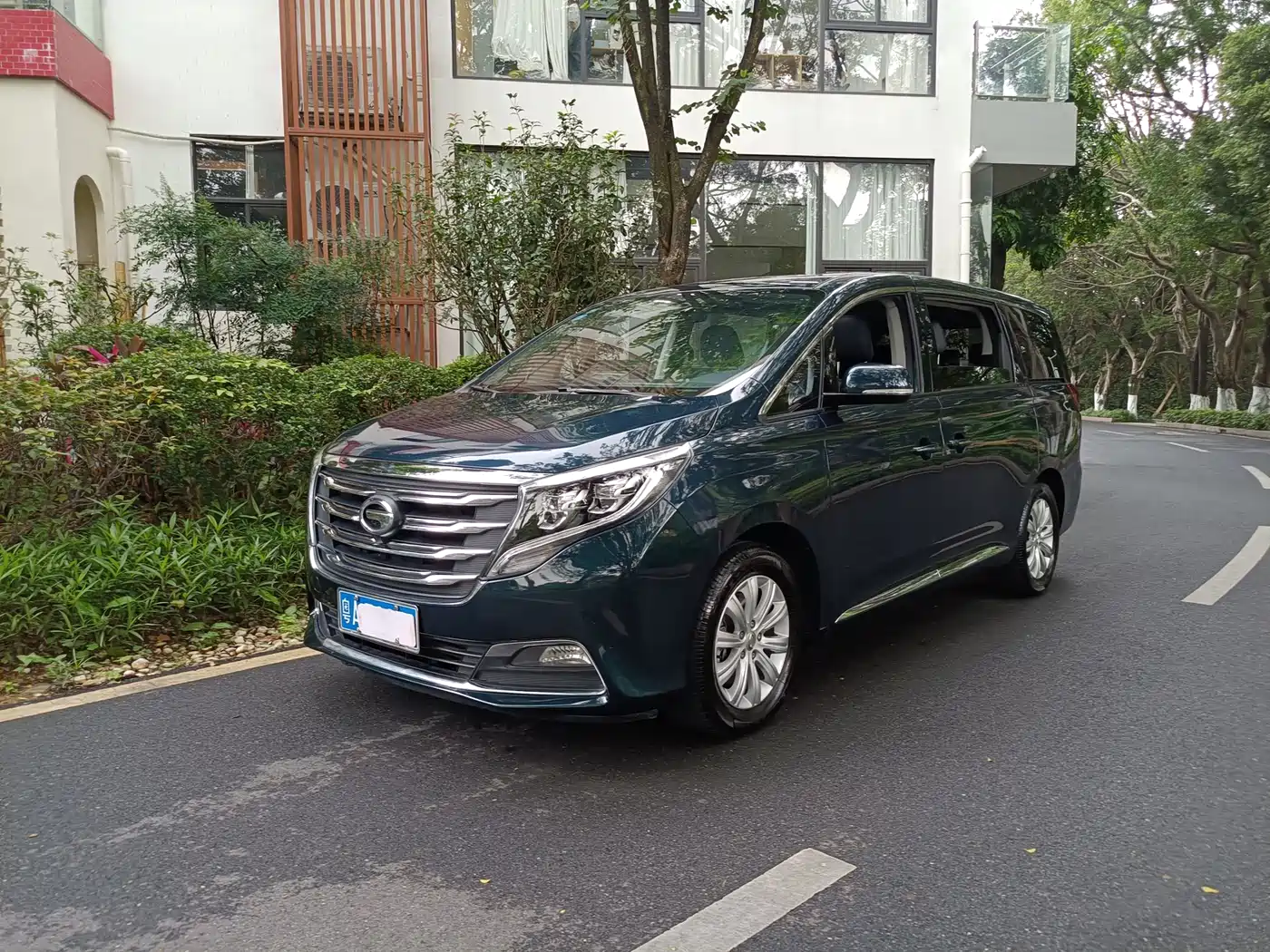 GAC Trumpchi Trumpchi M8 2018 320T Exclusive Edition