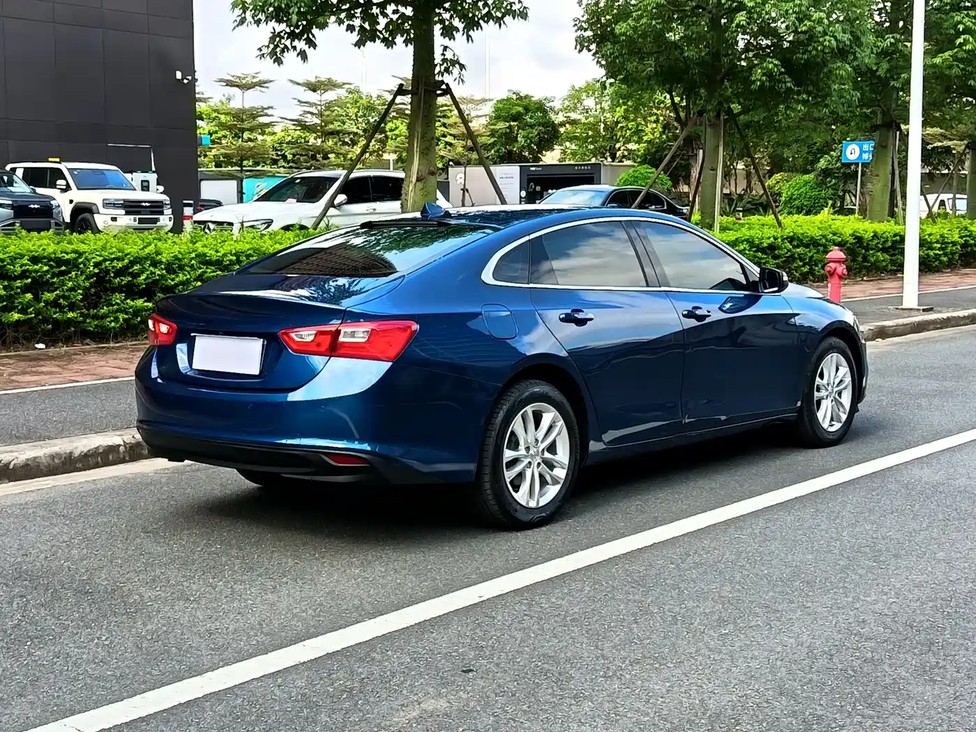 Chevrolet Malibu XL 2017 1.5T Auto Sport Edition фото 4