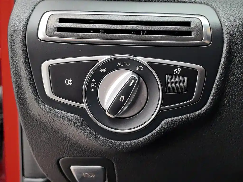 Mercedes-Benz C-Class 2019 C 180 L Fashion Sport Edition фото 21