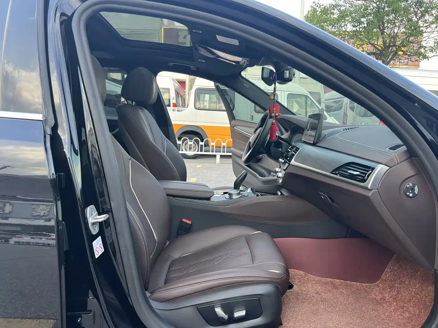 BMW 5 Series 2021 530Li Leading M Sport Package фото 8