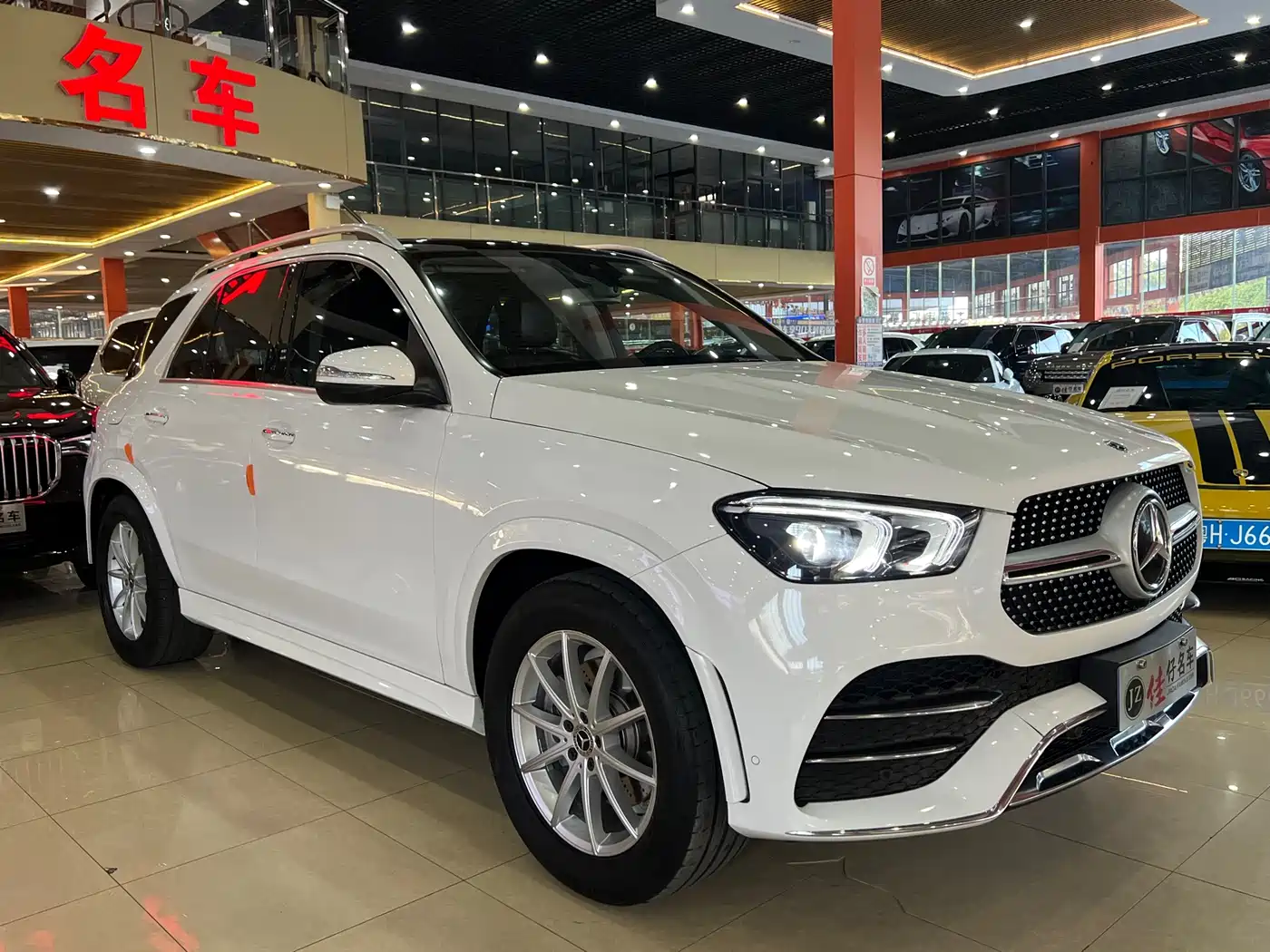 Mercedes-Benz GLE 2020 GLE 350 4MATIC Fashion фото 3