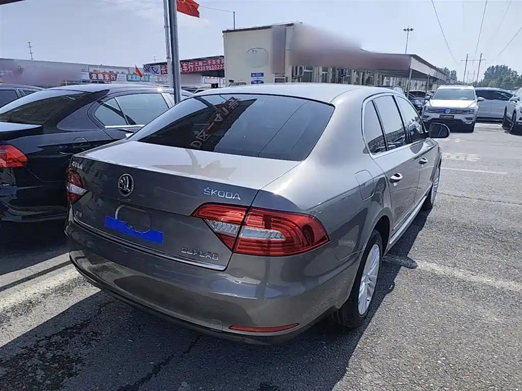 Škoda Superb 2013 1.8TSI Automatic Elegance Edition фото 7