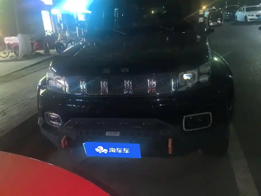 BAIC ORV Beijing Offroad BJ40 2023 2.0T Auto 4WD Urban Hunter Knight Edition фото 2