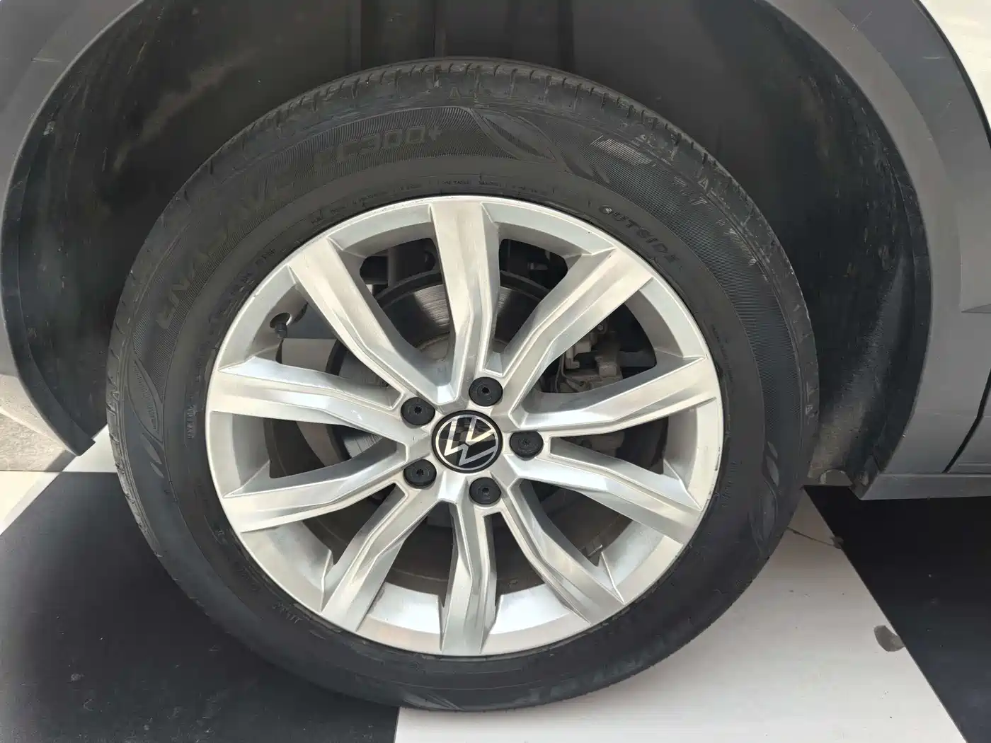 Volkswagen T-ROC 2022 280TSI DSG 2WD Elite PLUS фото 10