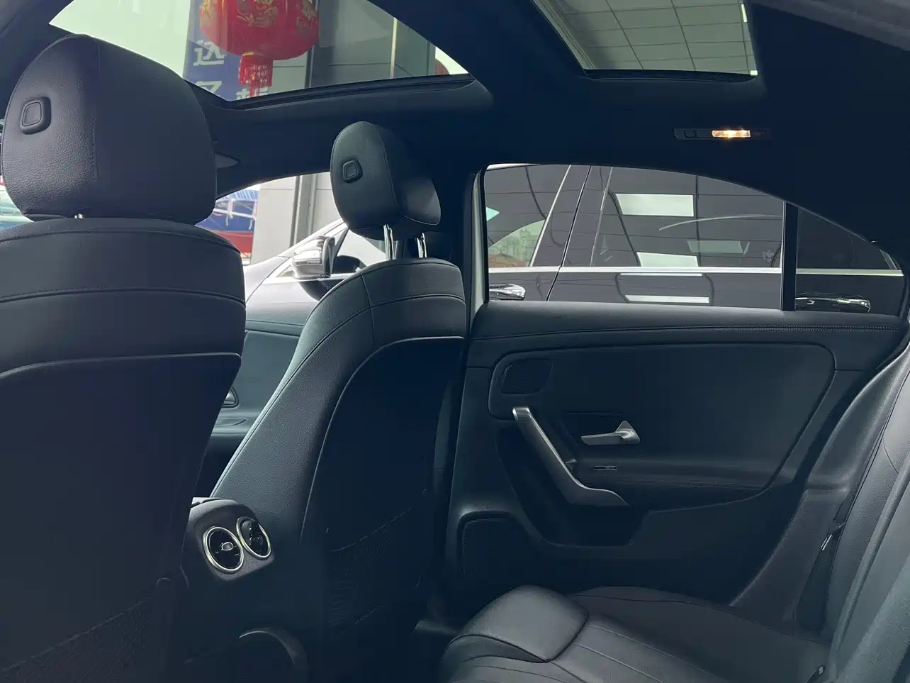 Mercedes-Benz A-Class 2019 A 200 L фото 8