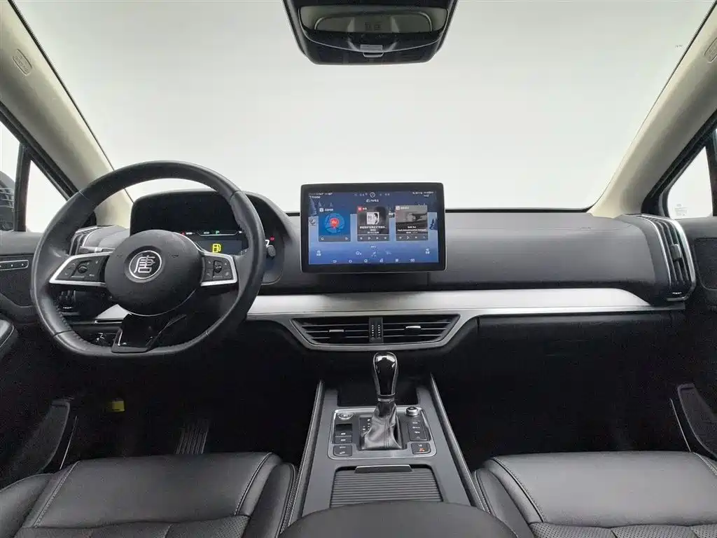 BYD Tang 2018 2.0T Automatic Smart Connection Honor Edition 7-Seater China V фото 5