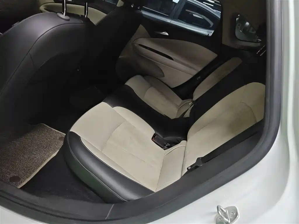Buick Verano 2019 Sedan 15S Auto Leading фото 17