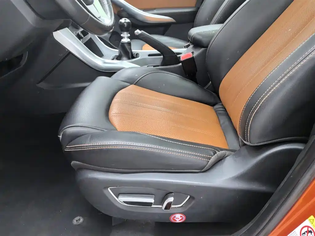 BYD Song 2016 1.5TI Manual Premium фото 20