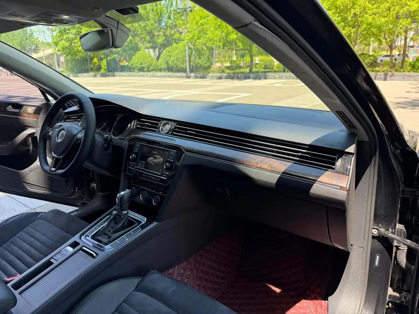 Volkswagen Magotan 2017 330TSI DSG Luxury фото 15