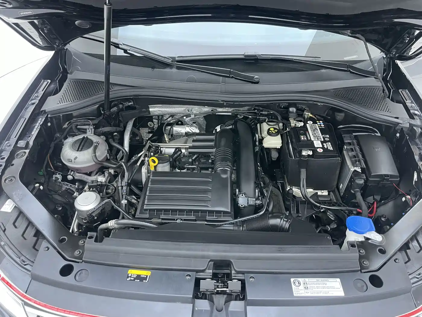 Volkswagen Tiguan L 2023 280TSI 2WD Trend Limited Edition фото 26