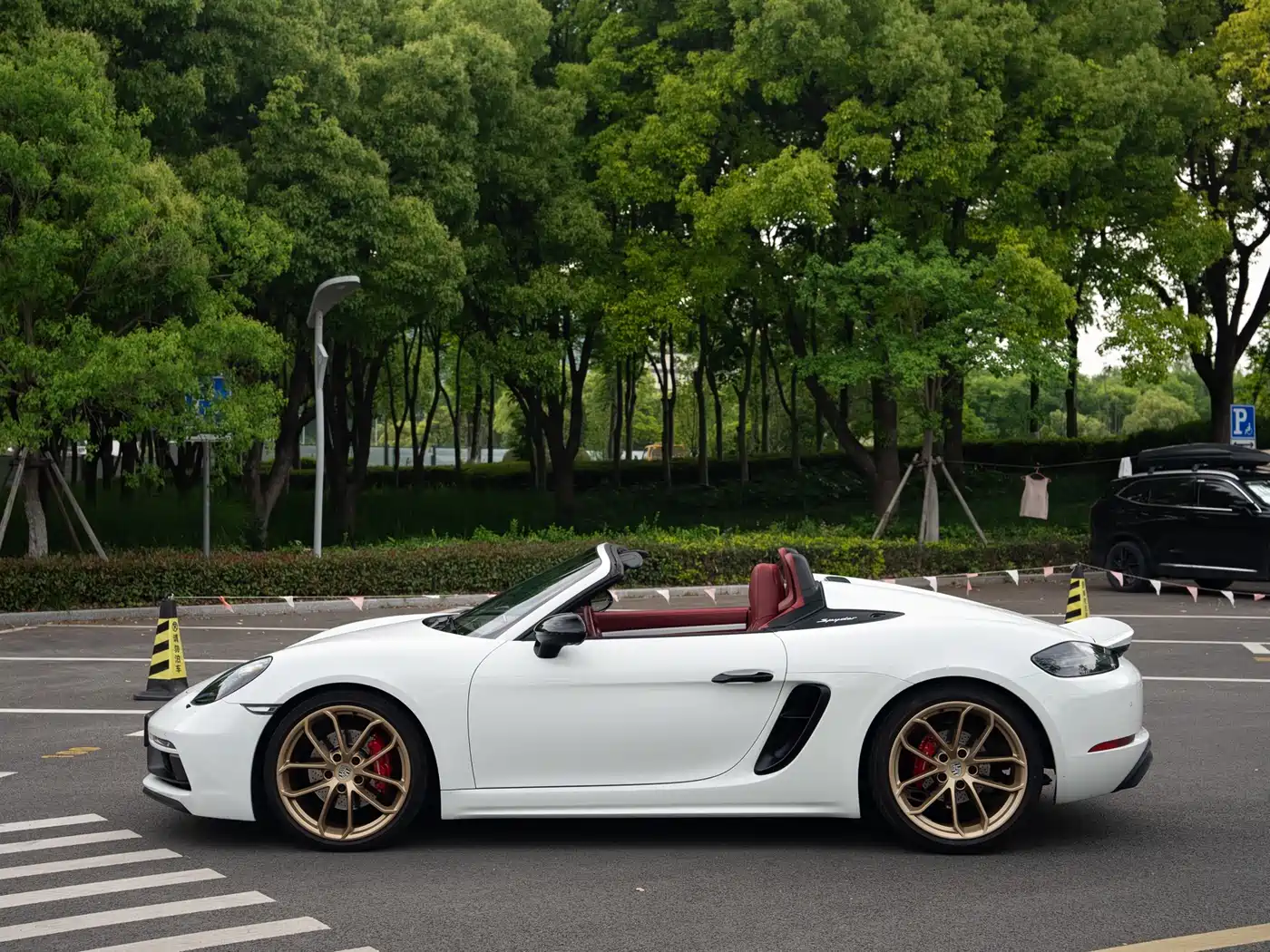 Porsche 718 2022 Spyder 2.0T фото 4