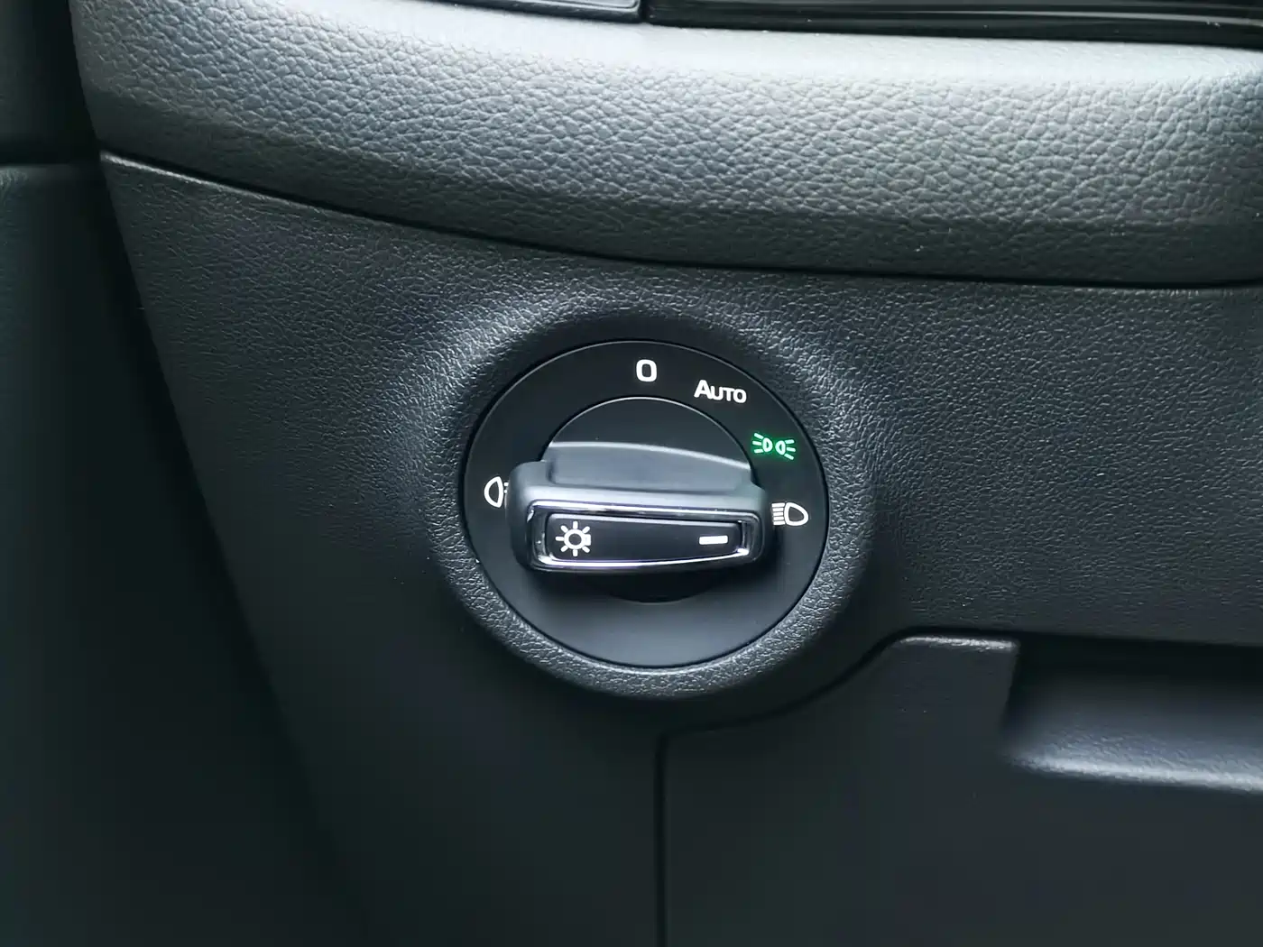 Škoda Kodiaq 2018 TSI330 7-seat FWD Luxury Premium фото 18