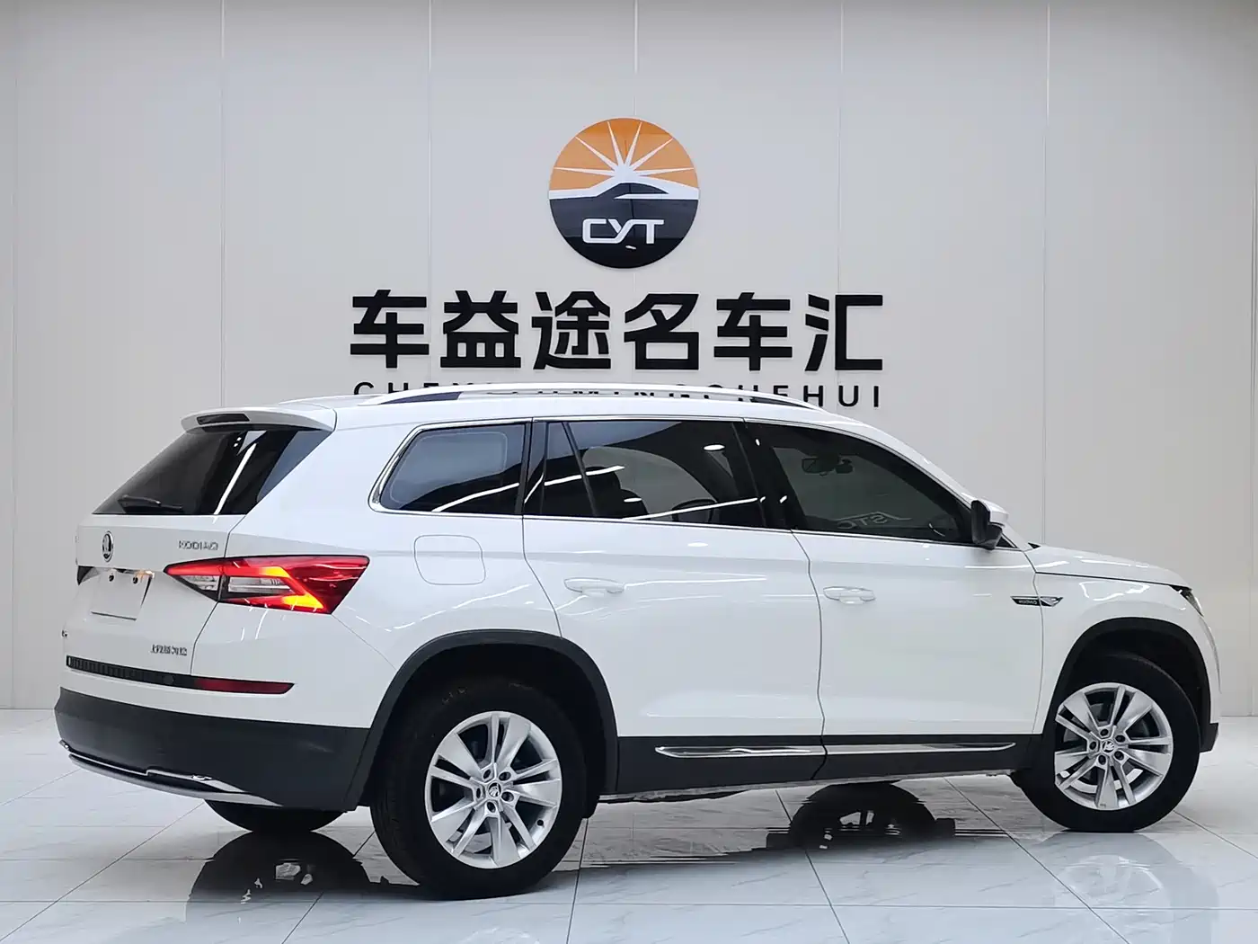 Škoda Kodiaq 2018 TSI330 7-seat FWD Luxury Premium фото 6