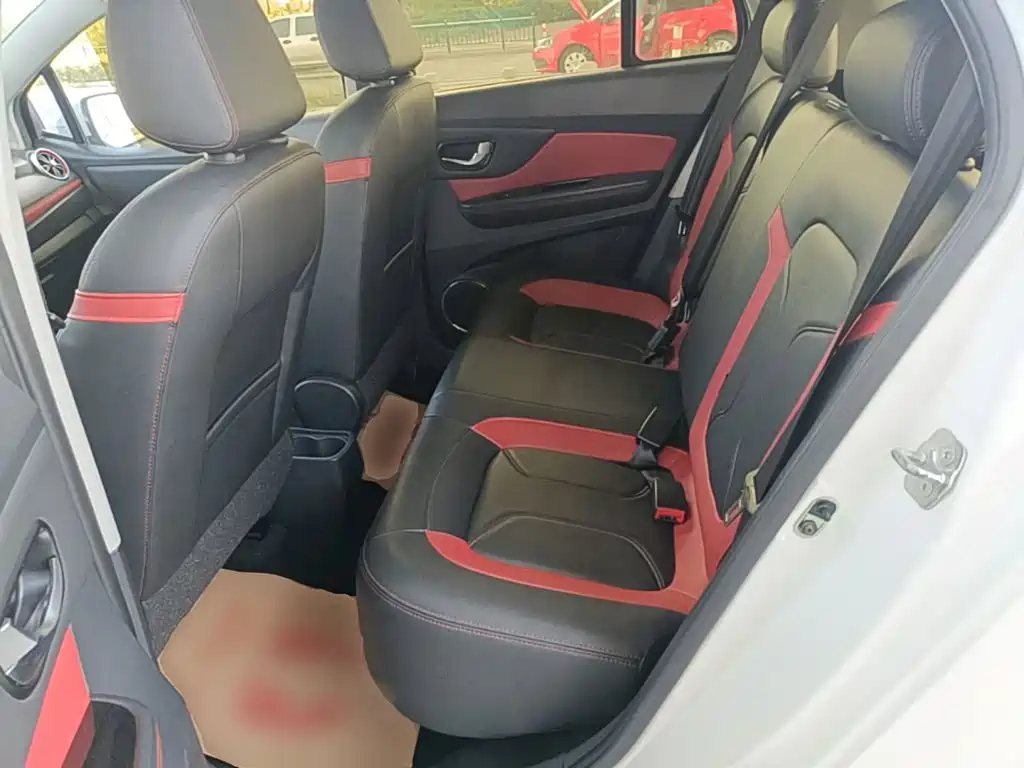 Haval H1 2017 2017 Blue Label 1.5L AMT Luxury