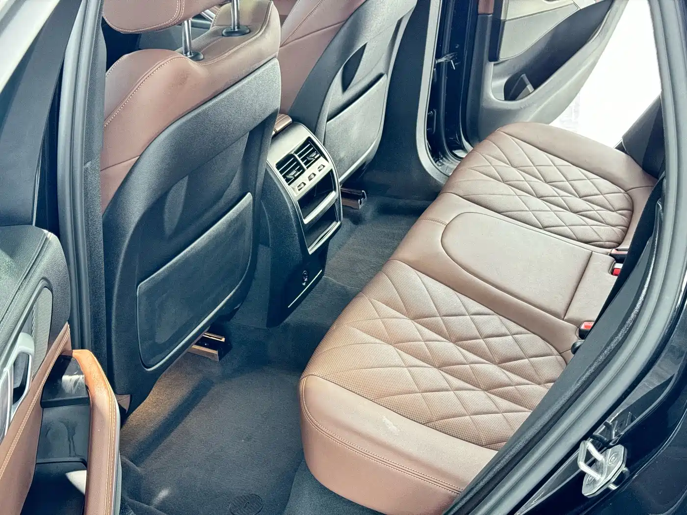 BMW X6 2023 2022 xDrive40i M Sport Package