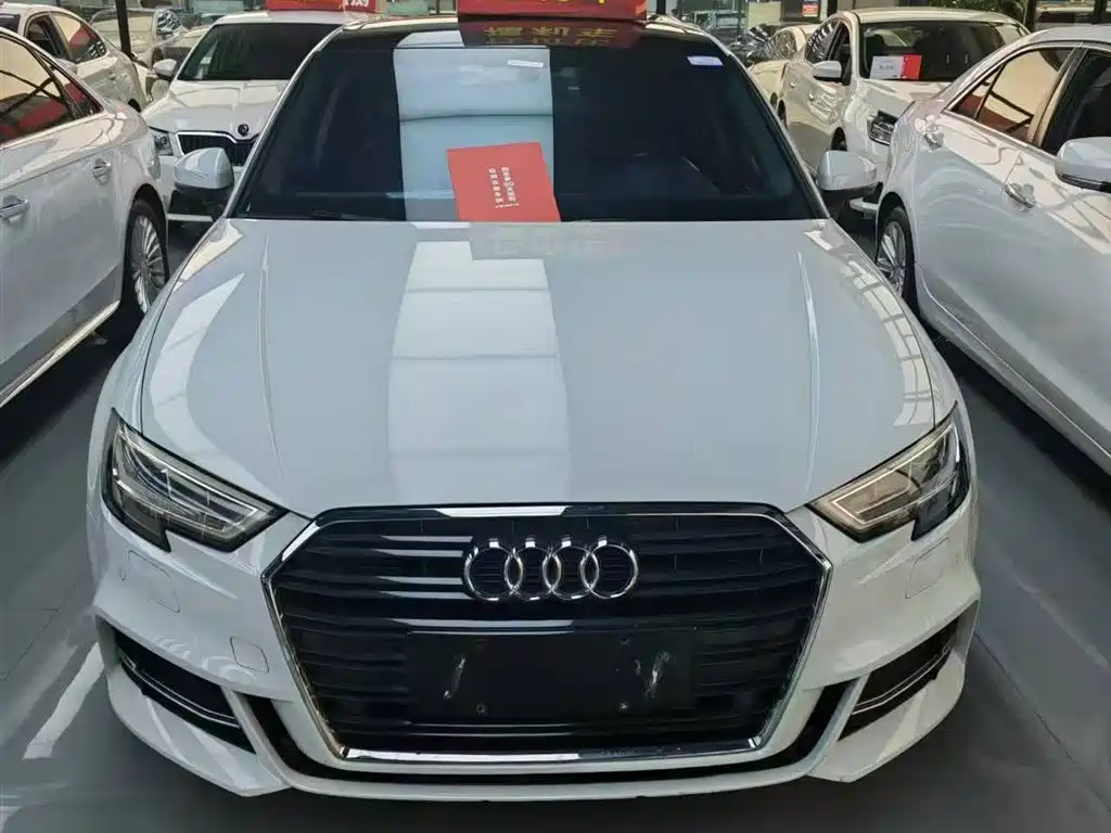 Audi A3 2019 Limousine 35 TFSI Progressive China VI фото 2