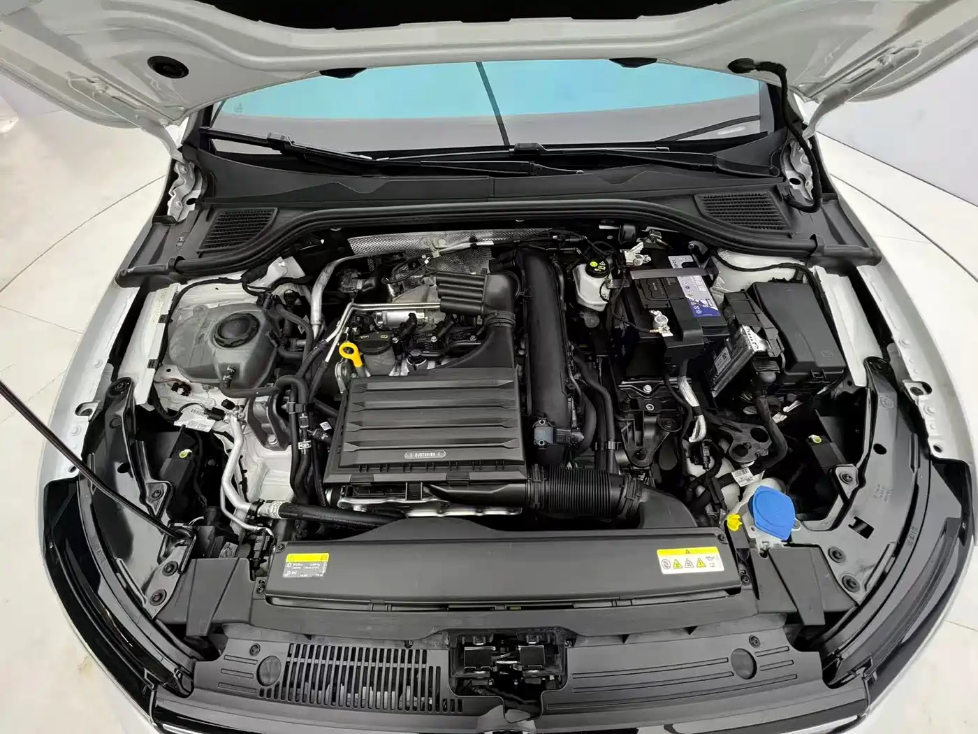 Volkswagen Golf 2021 280TSI DSG R-Line фото 8
