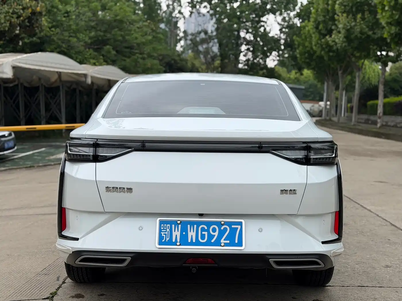 Dongfeng Aeolus Yixuan 2026 2025 1.5L Auto Luxury